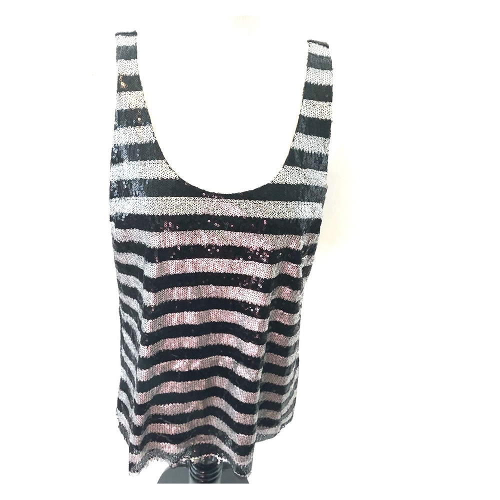 Minuet black and silver top size medium